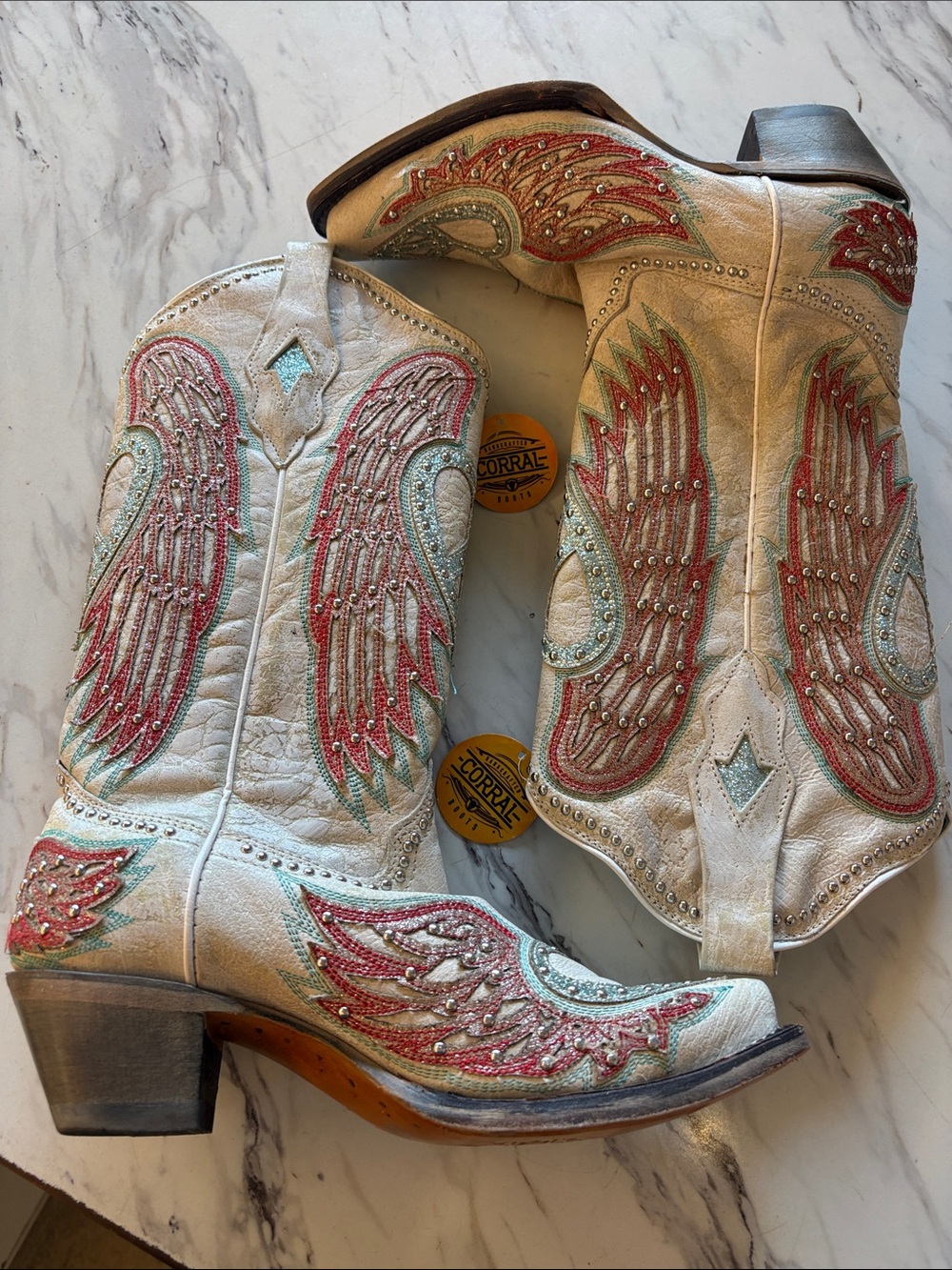 Corral Bone Heart Wings Overlay Embroidery Studs - NEW!